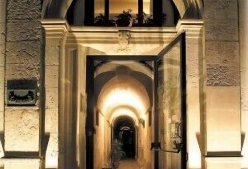 Отель Domus Mariae Albergo