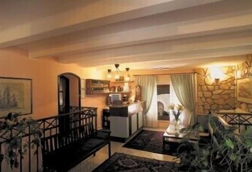 Отель Domus Mariae Albergo