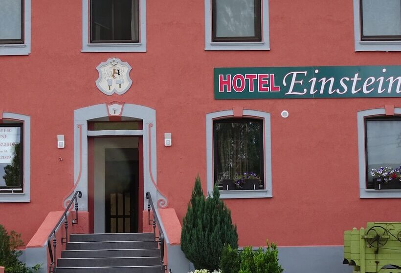 ホテル Einstein
