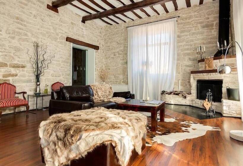 فندق El Palacete Del Obispo