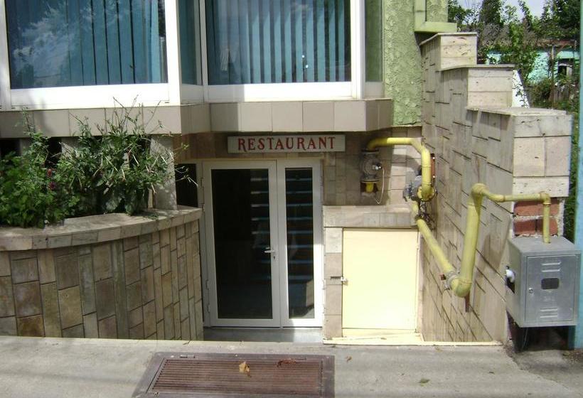 Отель Florentina