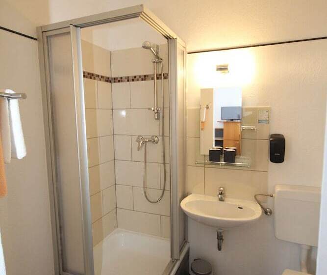 호텔 Berghof Wasserkuppe & Gästehaus Fuldaquelle