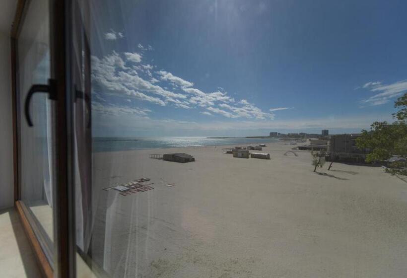 ホテル Golden Palace