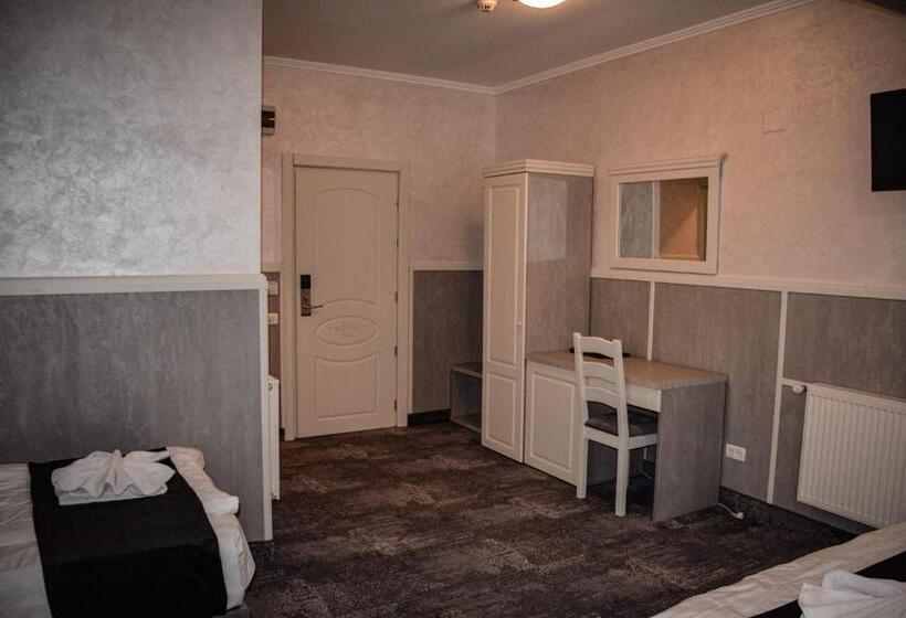 酒店 Golden Rose Residence