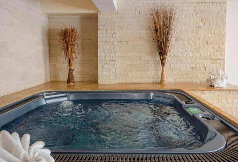 בית מלון כפרי Grand