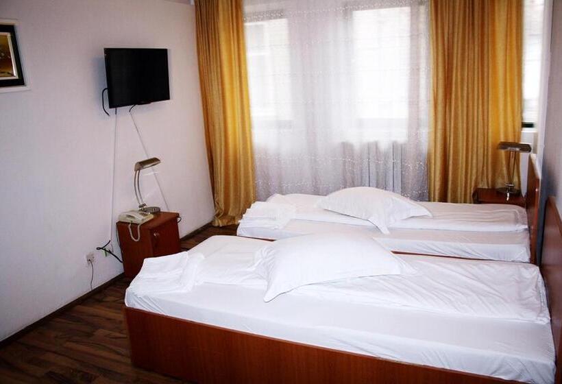 ホテル Green House