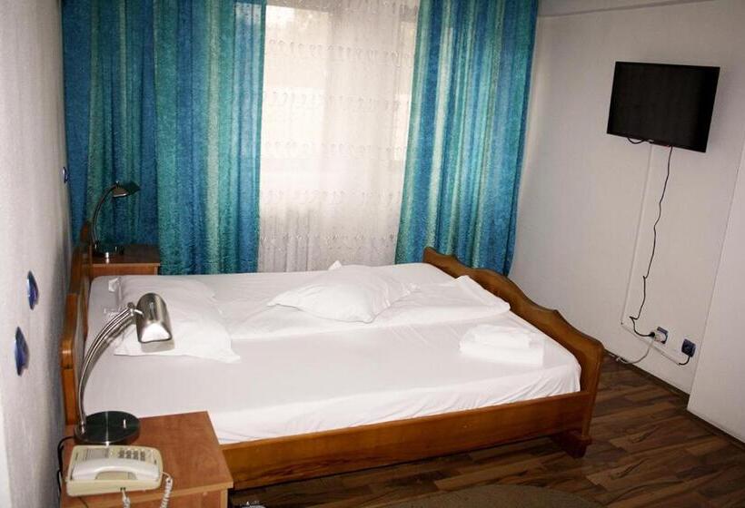 ホテル Green House