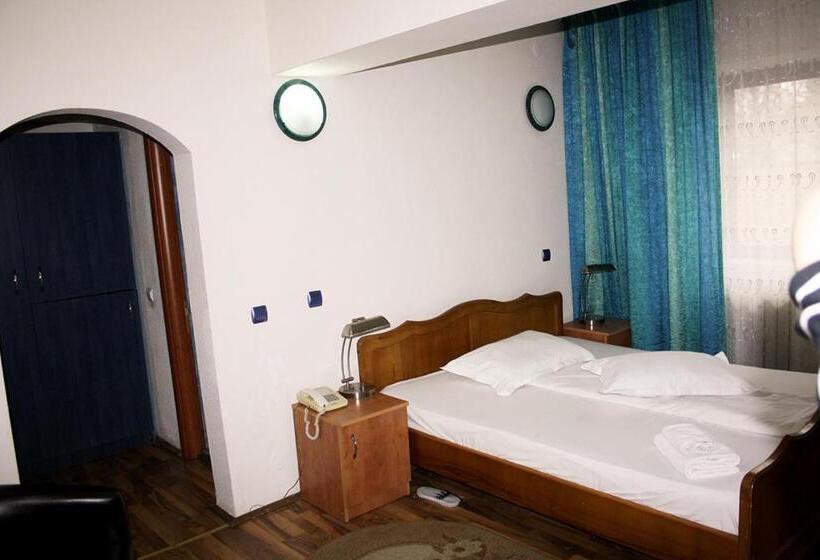 ホテル Green House