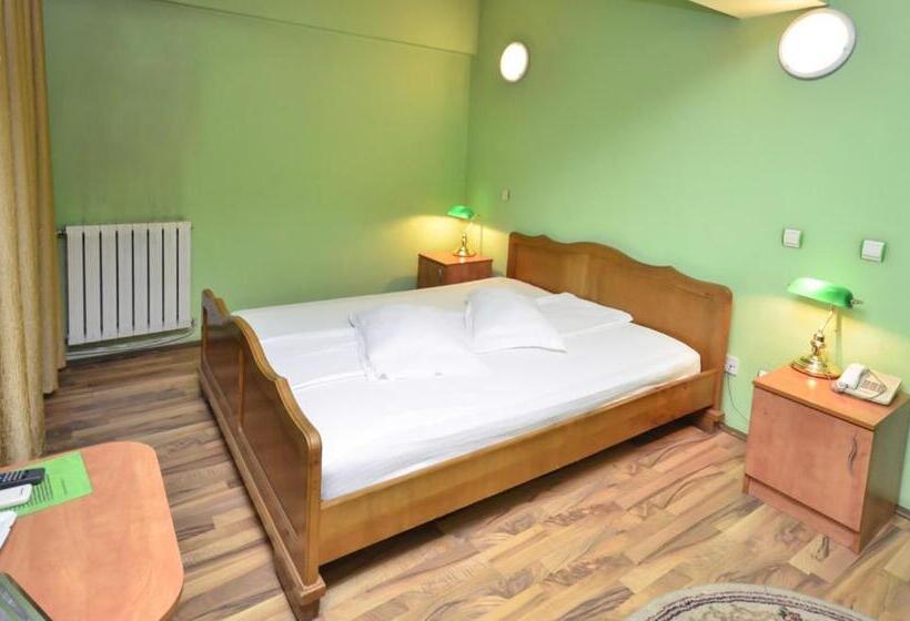 ホテル Green House