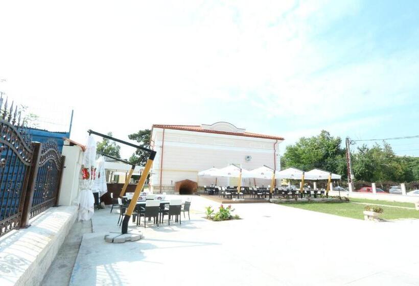 فندق Green Park Boutique