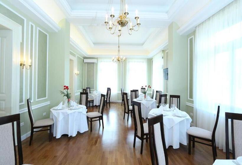 فندق Green Park Boutique