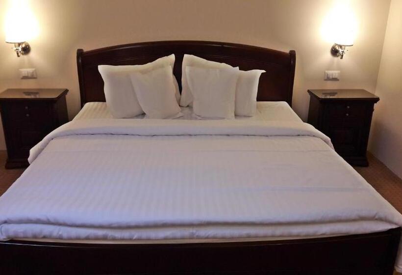 فندق Green Park Boutique