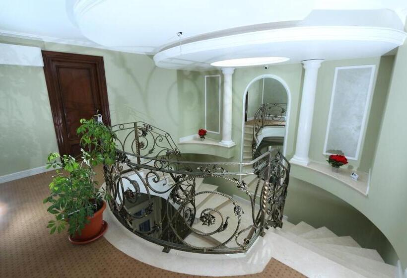 فندق Green Park Boutique