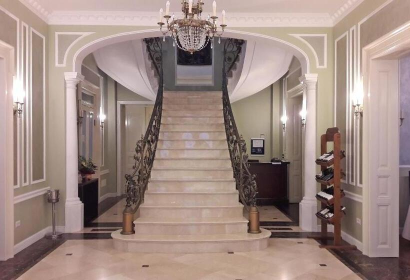 فندق Green Park Boutique