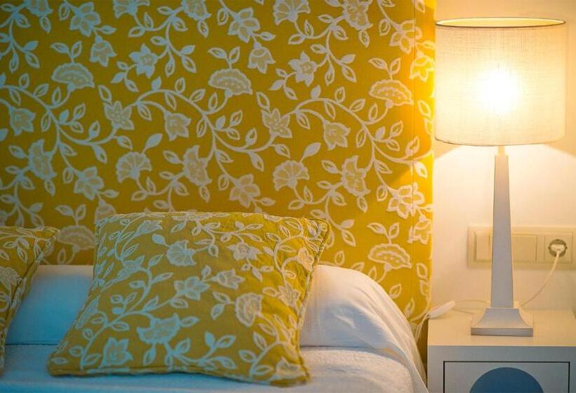 酒店 Hostal Casa Alborada