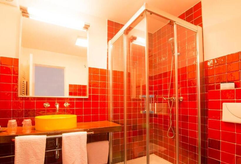 酒店 Hostal Casa Alborada