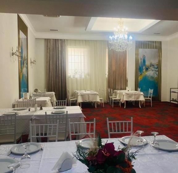 Отель Hostel Orhideea