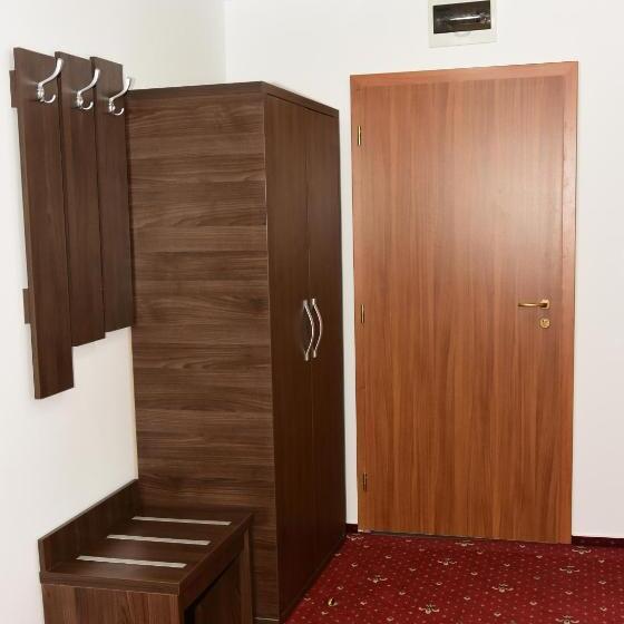 Отель Hostel Orhideea