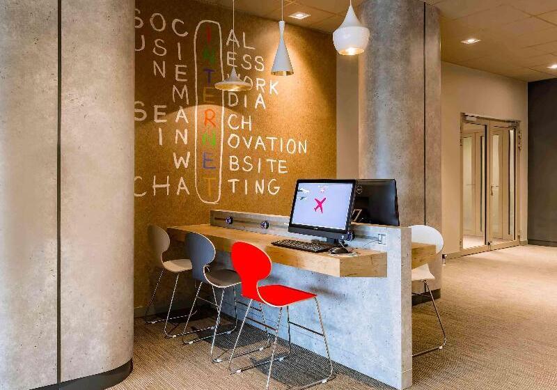 ホテル Ibis Wroclaw Centrum