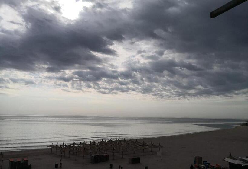 בית מלון כפרי La John