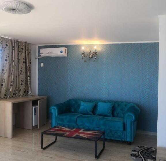 בית מלון כפרי La John