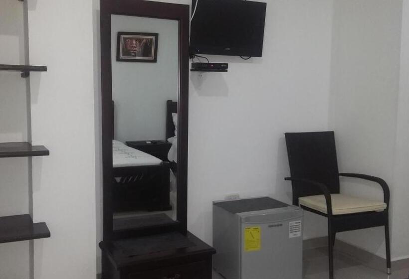 בית מלון כפרי La Vieja Sara