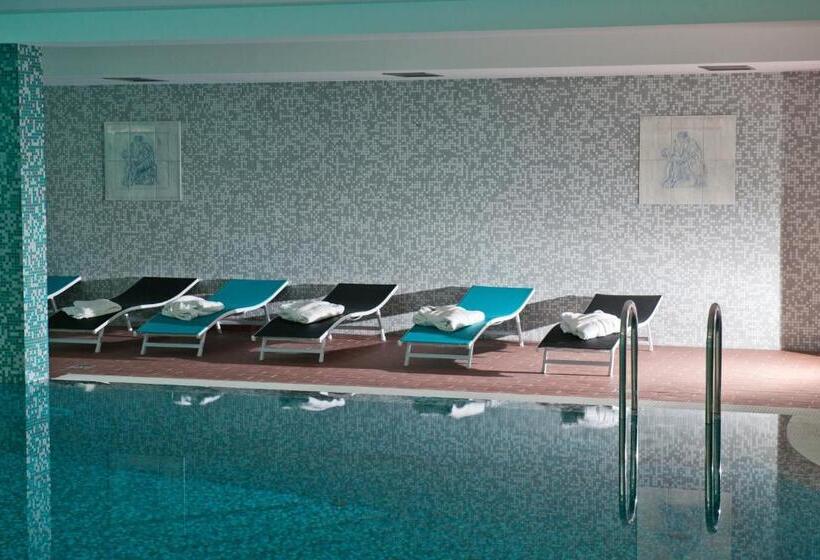 هتل Leon & Spa