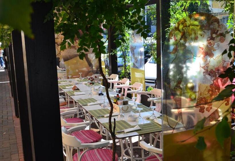 酒店 Les Jardins Carol