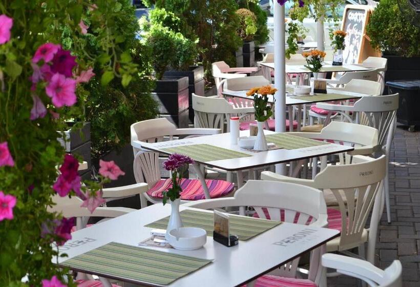 酒店 Les Jardins Carol