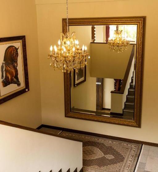 هتل Medina Del Lago