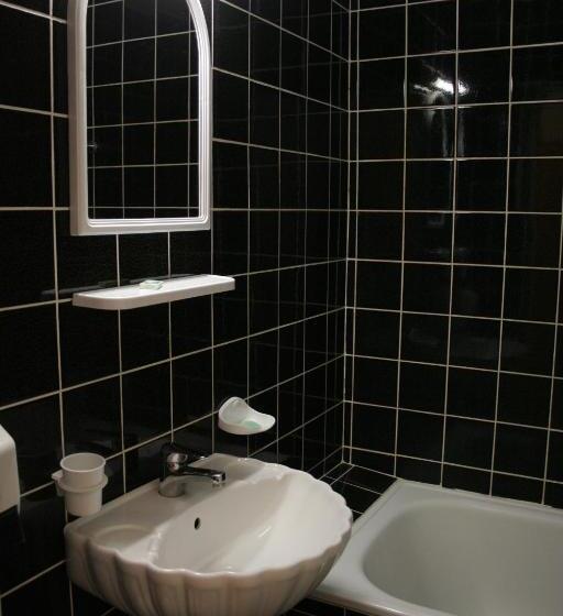 בית מלון כפרי Merkur