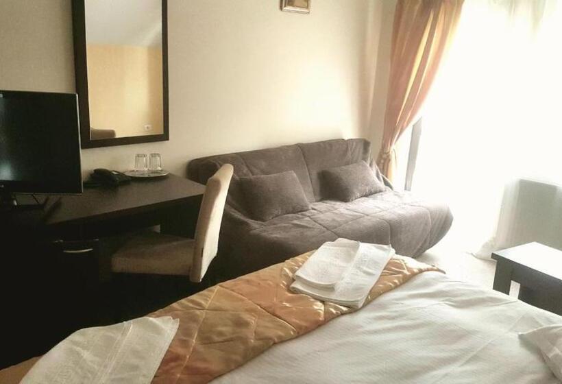 ホテル Mont Blanc