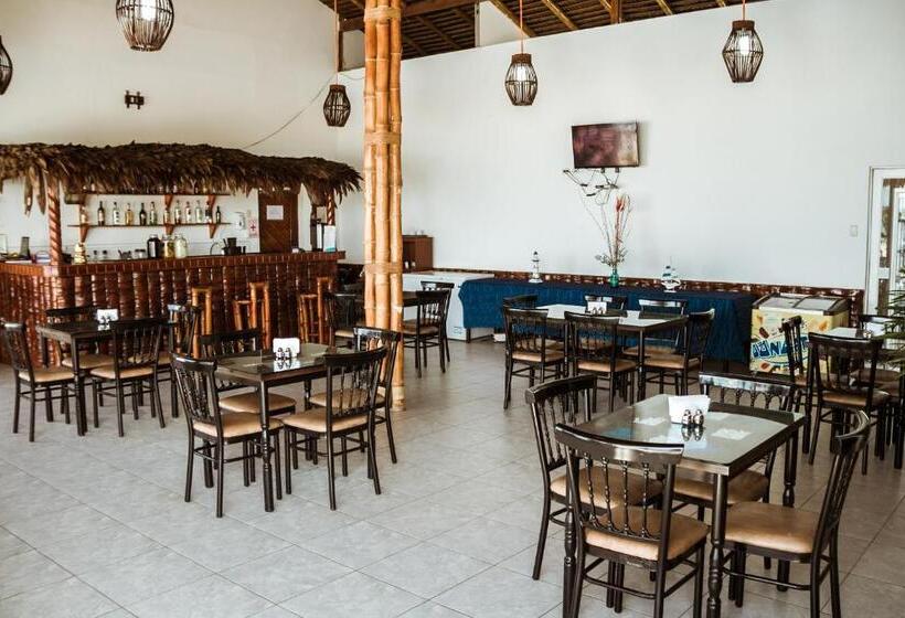 هتل Nauti K Beach