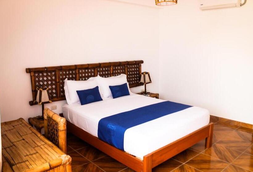 هتل Nauti K Beach