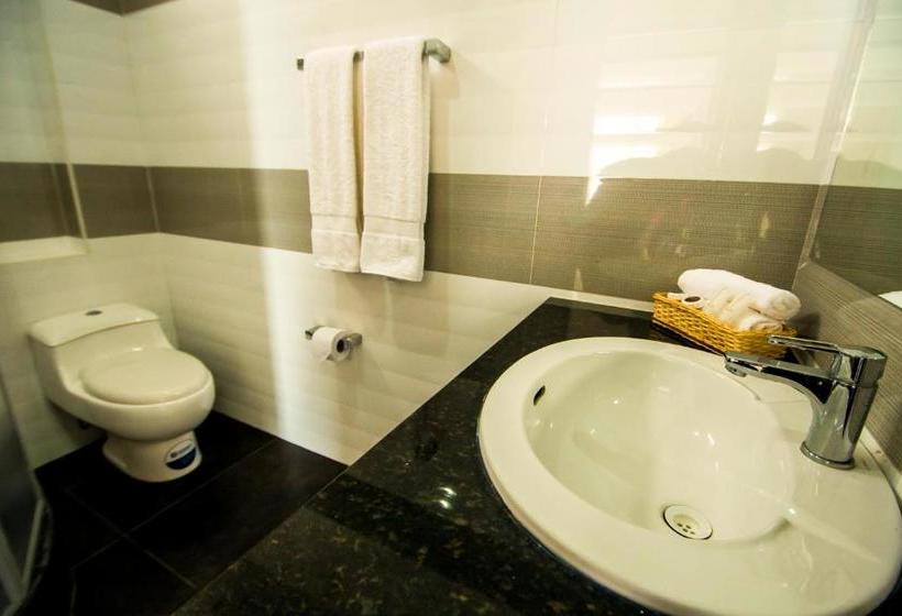 هتل Nauti K Beach