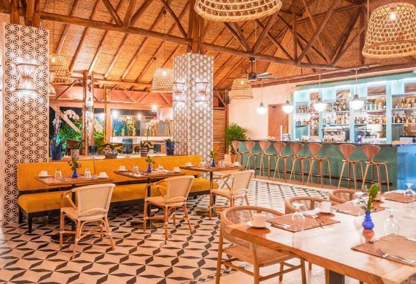 호텔 Nayara Gardens