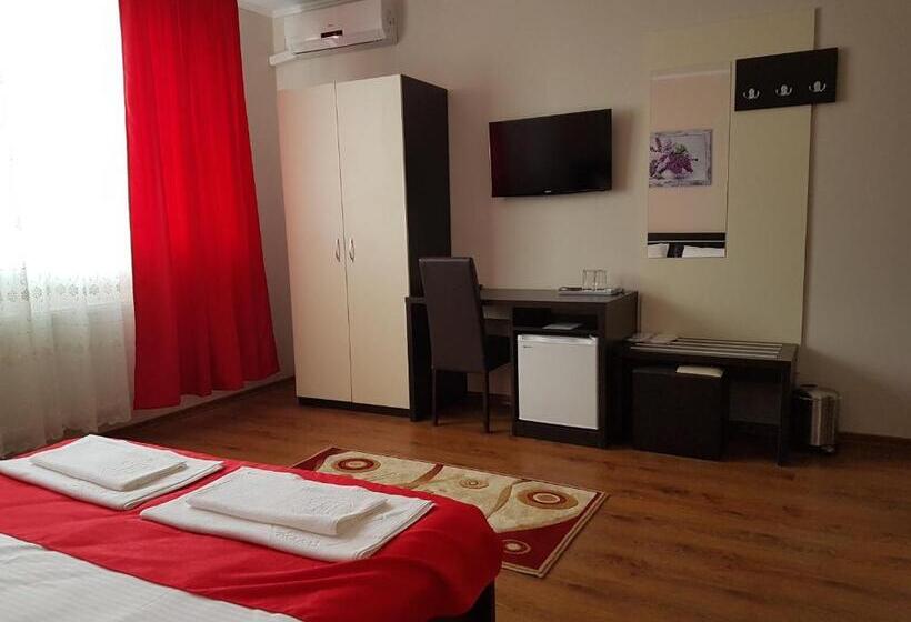 בית מלון כפרי New