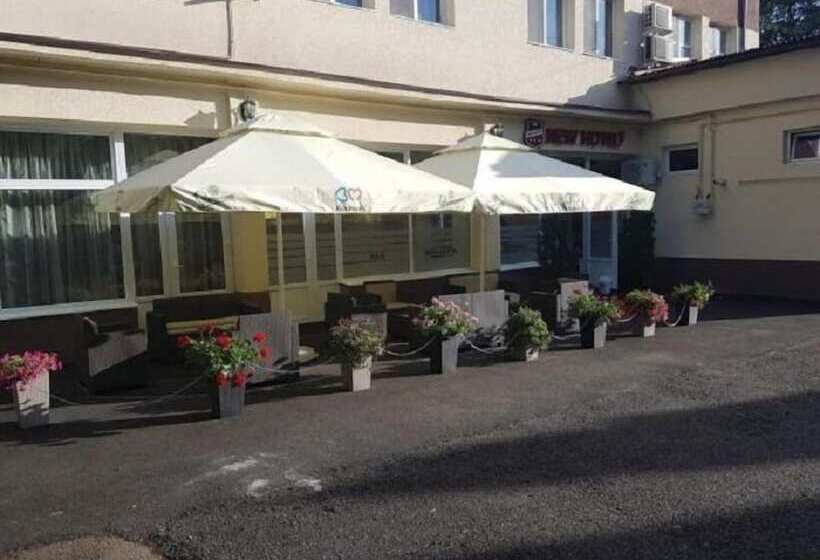 בית מלון כפרי New