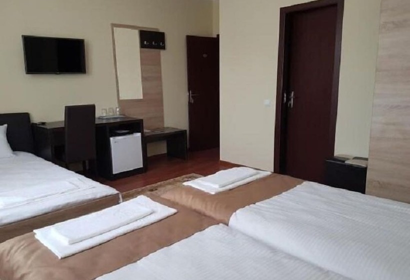 בית מלון כפרי New