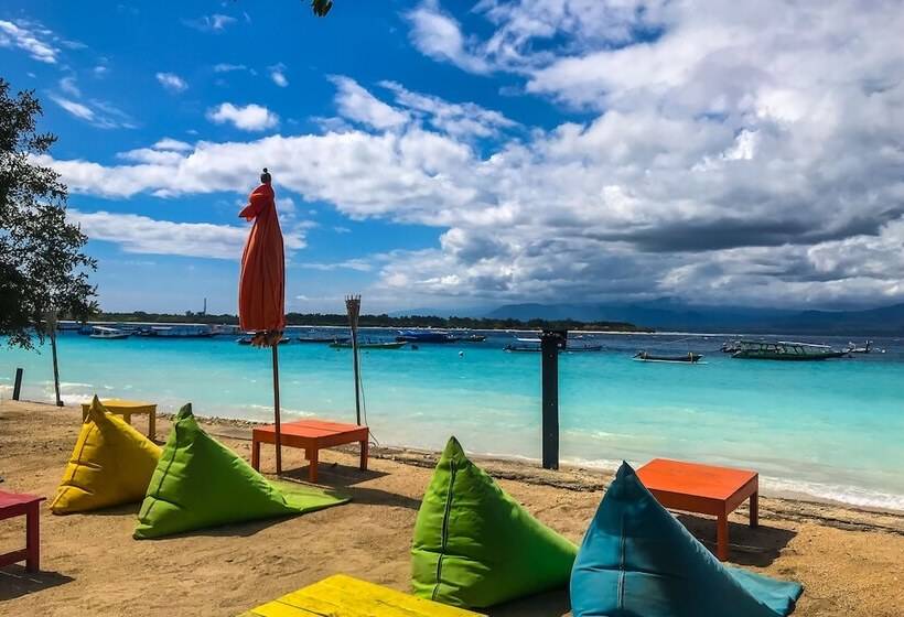 فندق Reddoorz At Ocean 2 Gili Trawangan