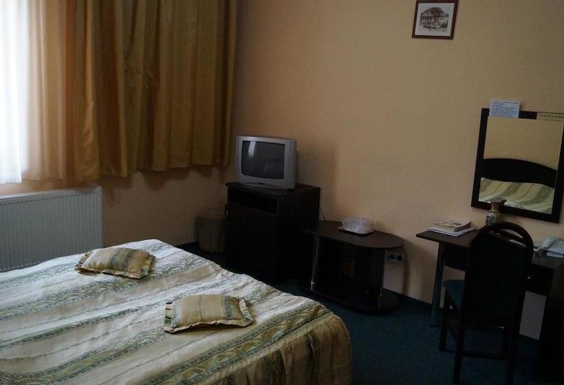 בית מלון כפרי Paraul Rece