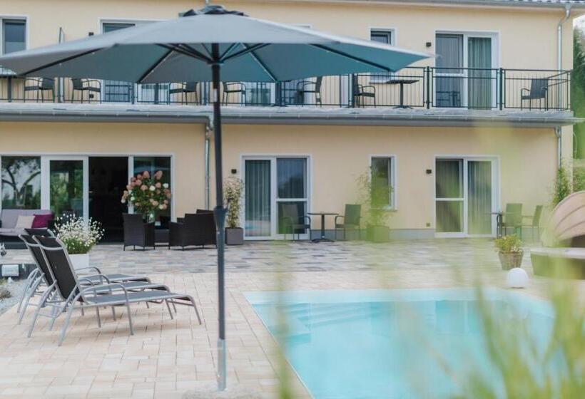 Отель Pension Casamia