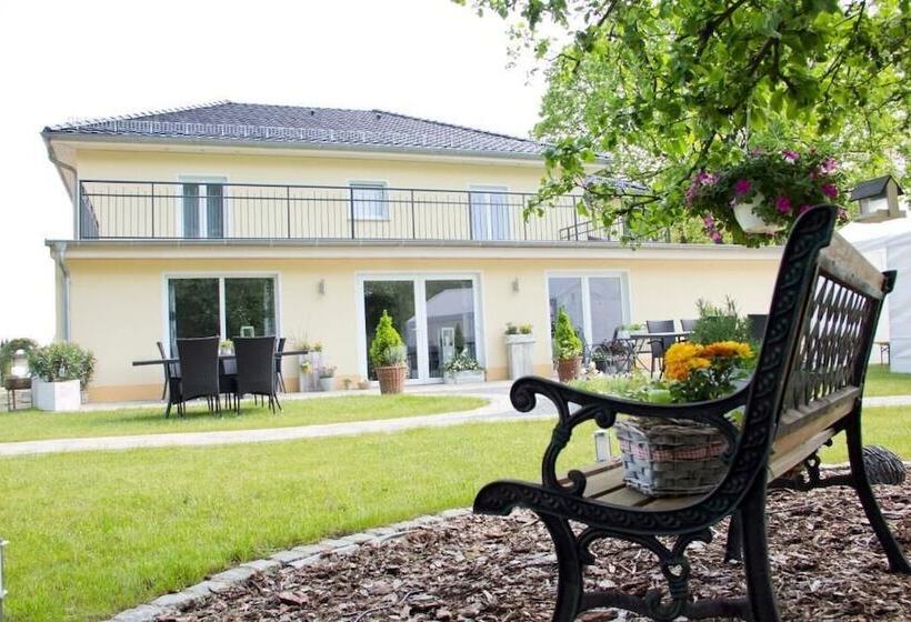 Отель Pension Casamia