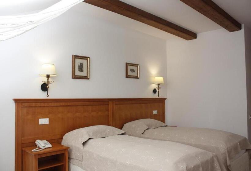 בית מלון כפרי Pensiunea Casa Nostalgia