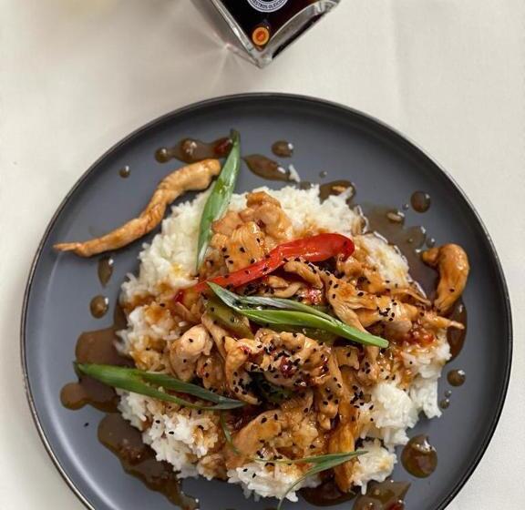 Отель Premier Botosani