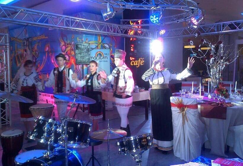 Отель Premier Botosani