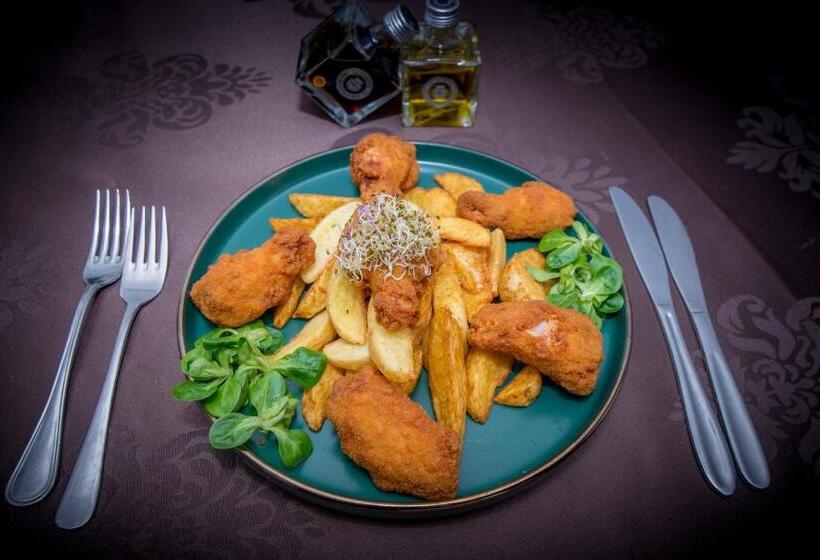 Отель Premier Botosani