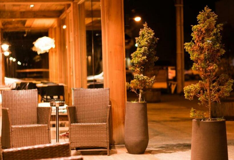 Отель Rangi Pucon