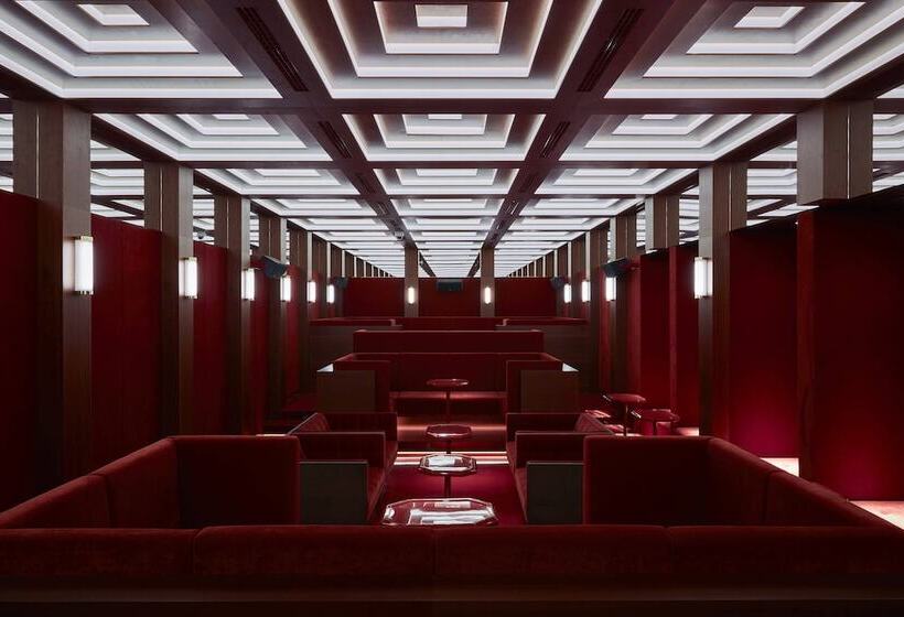 هتل Roomers Munich, Autograph Collection