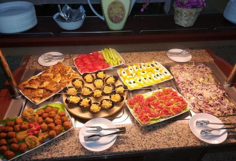 Отель Semiramis